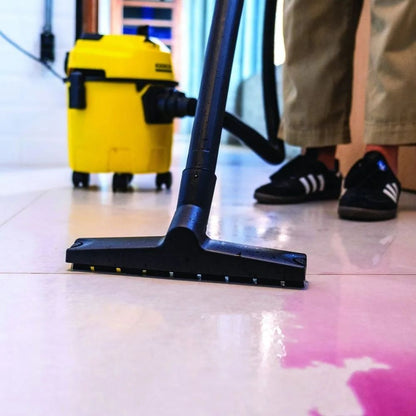 Aspiradora de polvo y agua Karcher 1000W 10L